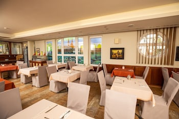 dom hotel