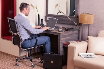 eto park hotel business and stadium