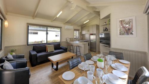 deniliquin riverside caravan park
