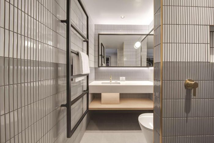 vibe hotel sydney darling harbour