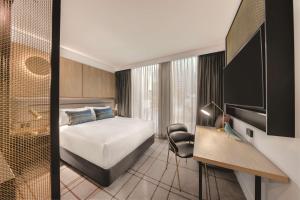 vibe hotel sydney darling harbour