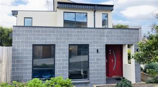 apollo bay seal apartments