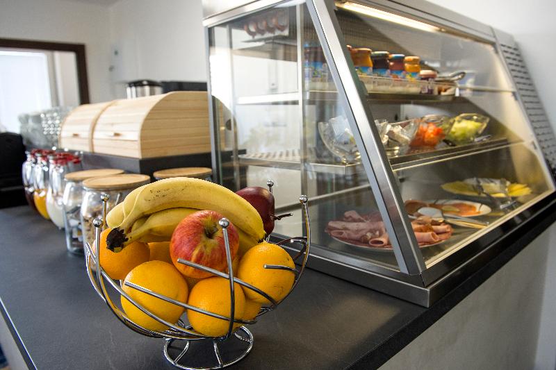 More Than Accommodation,Petrzalka>>Bratislava,3.5 star