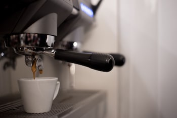 urban nest suites and apartments