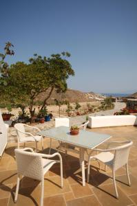 lino apartments