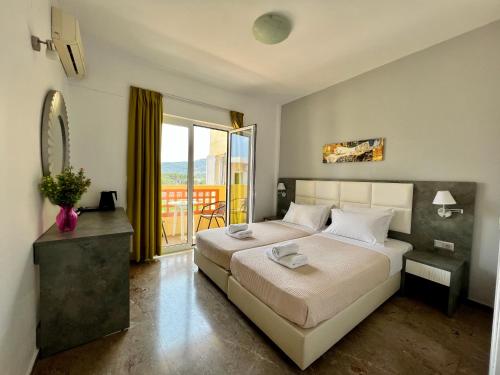 maria hotel sisi