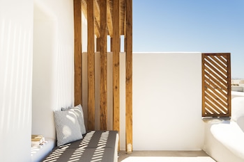 mykonos soul luxury suites adults only