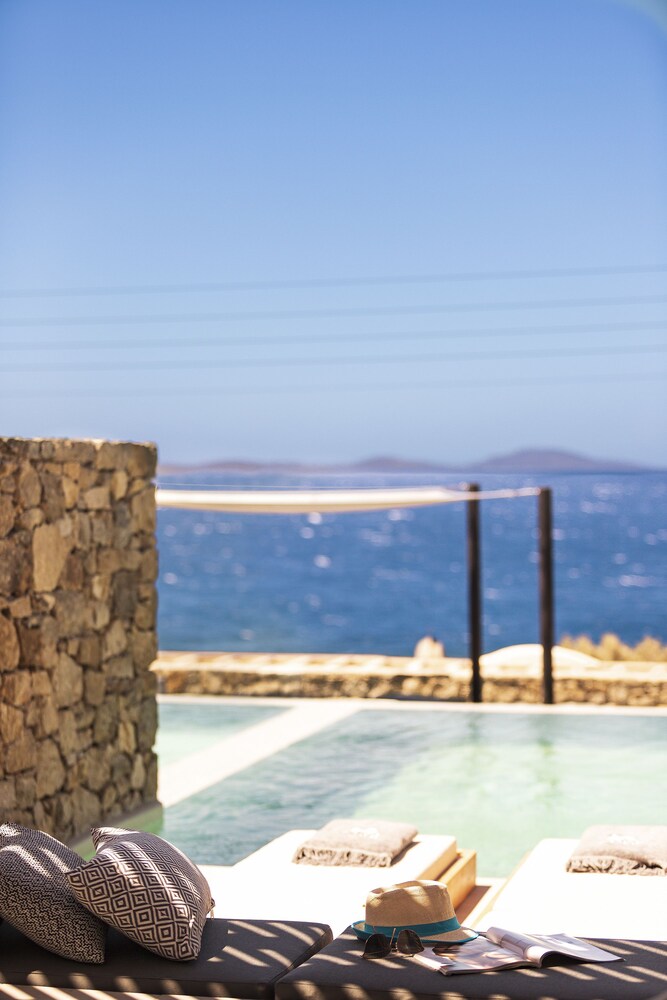 mykonos soul luxury suites adults only