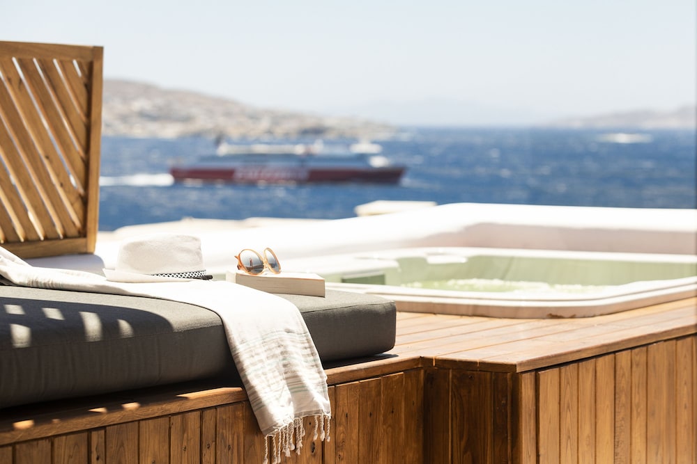 mykonos soul luxury suites adults only