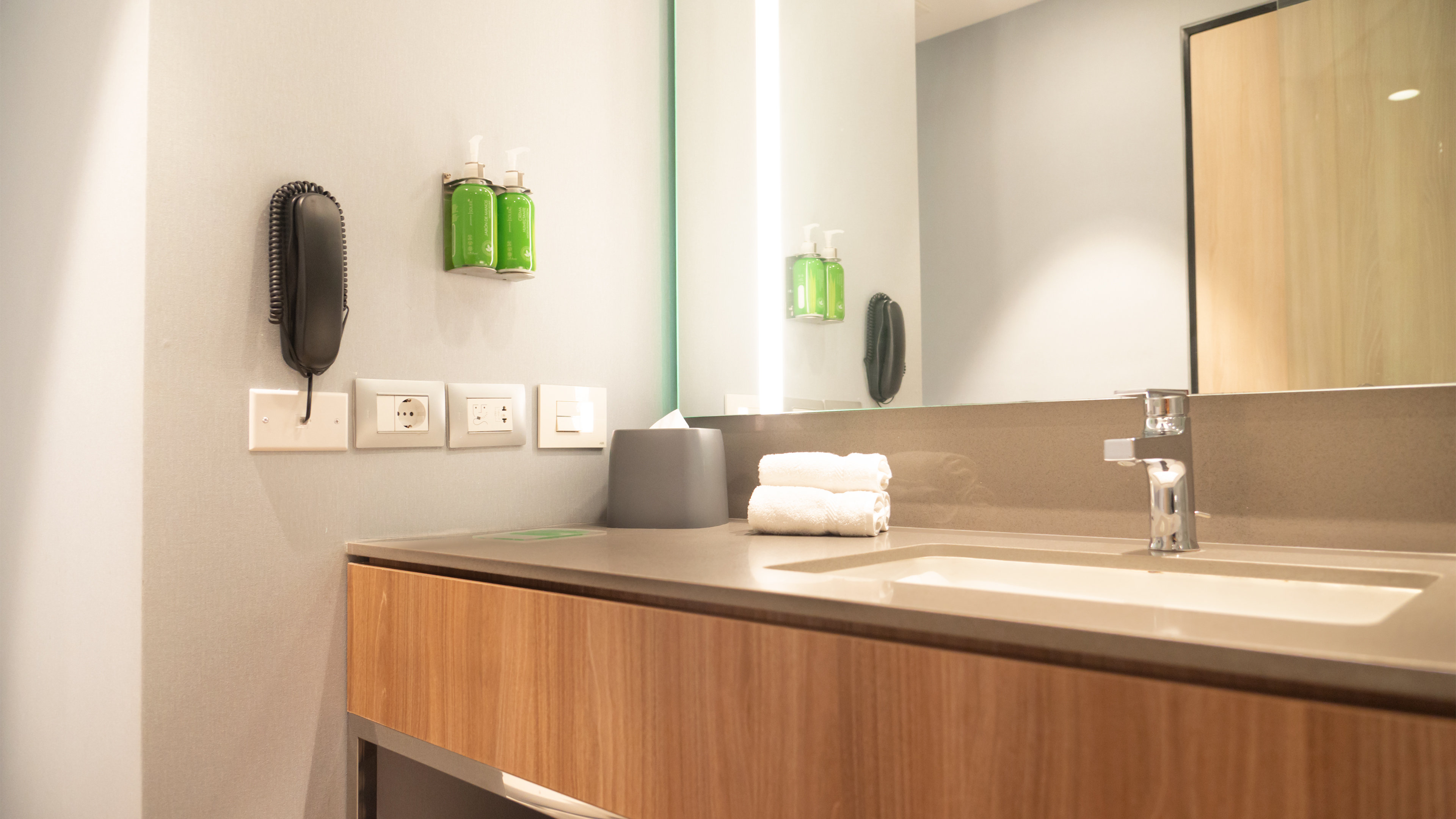 holiday inn lima miraflores an ihg hotel