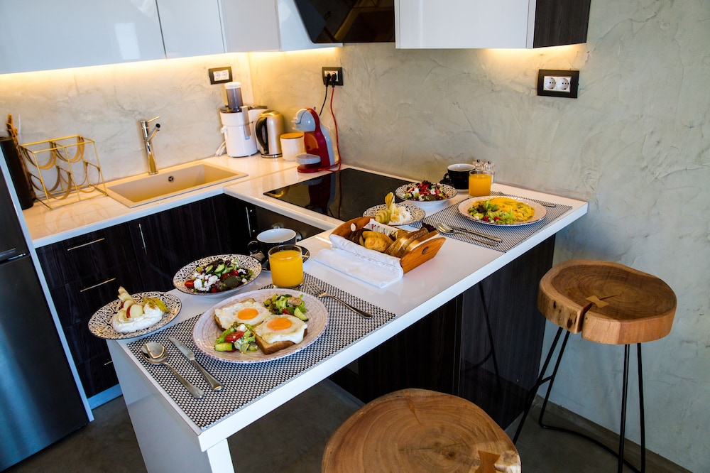 santorini dreams villas