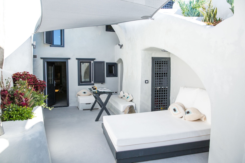 santorini dreams villas