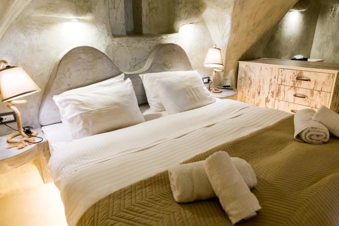 santorini dreams villas