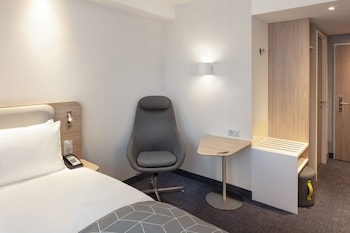 holiday inn express aarburg oftringen an ihg hotel