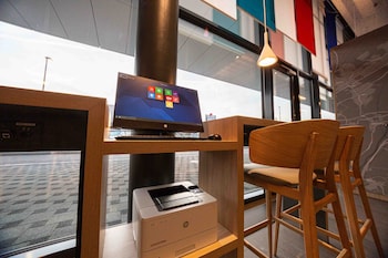 Holiday Inn Express Aarburg - Oftringen, An Ihg Hotel,Aarburg>>Aarau,3 star