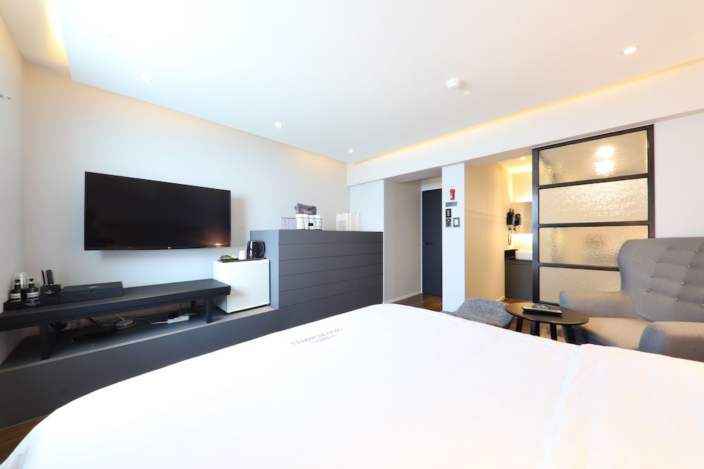 gray70 hotel