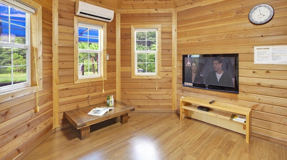 hwacheon parprika yellow pension