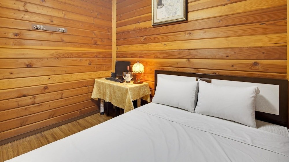 hwacheon parprika yellow pension