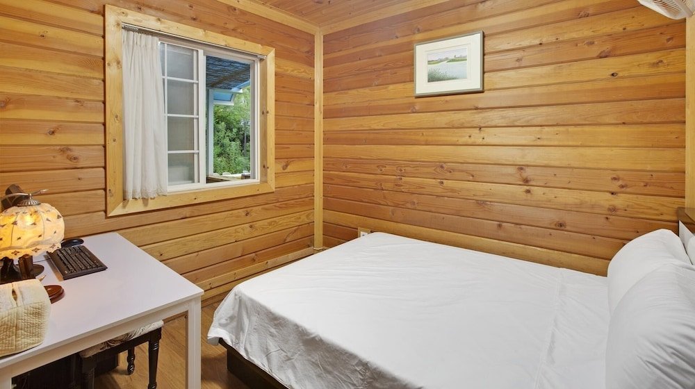 hwacheon parprika yellow pension