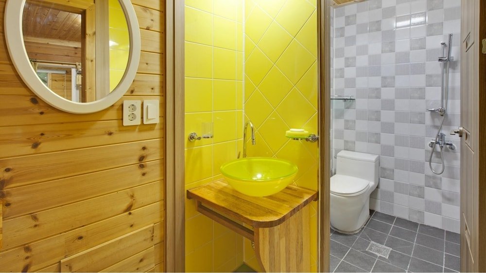 hwacheon parprika yellow pension