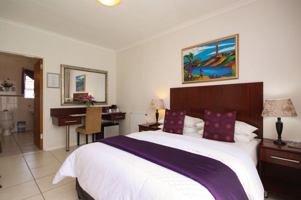 Le Blue Guesthouse,Eastern Cape>>Bluewater Bay,3 star