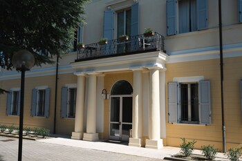 Rechigi Park Hotel,Castelvetro Di Modena>>Bologna,4 star