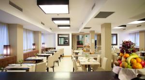 hotel touring