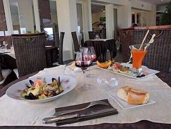 logis hotel restaurant le mirador