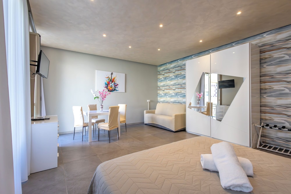 hotel alexander and spa