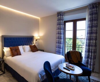 plazuela del carbon suites