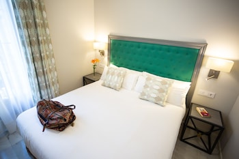 plazuela del carbon suites