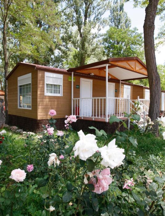 camping fuentes blancas