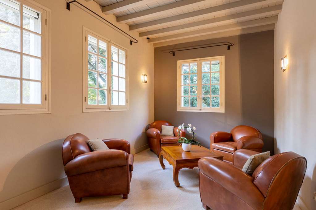 best western le val majour