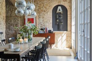 llimona suites