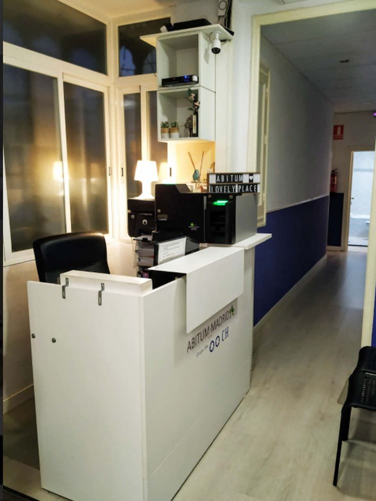 hostal abitum madrid