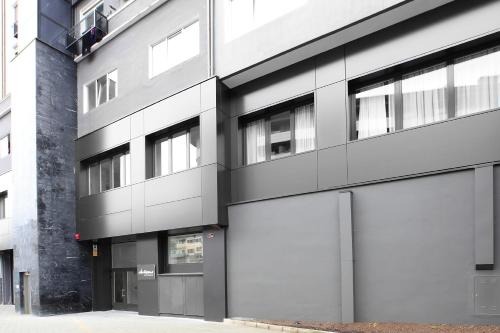 eibarrooms auto check in