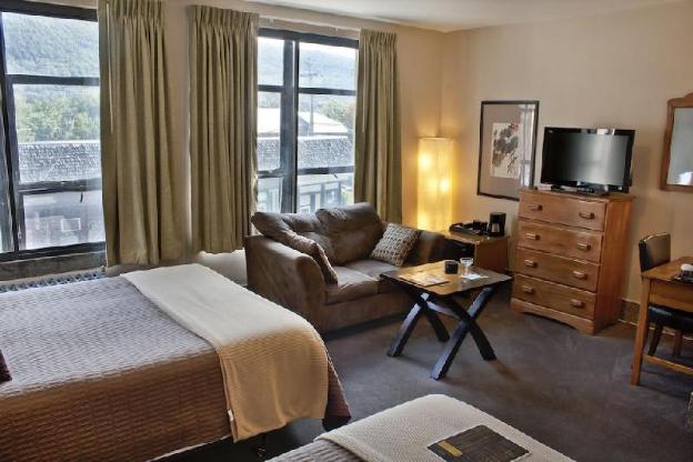 latchis hotel