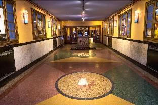 latchis hotel