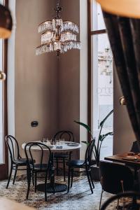 ocho suites and kitchen