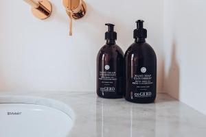 ocho suites and kitchen