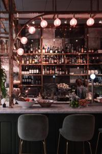 ocho suites and kitchen