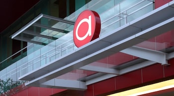 amaris hotel tendean