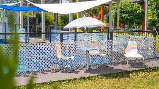 canada sunset village