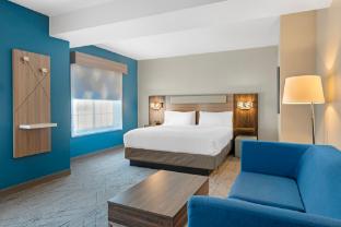 holiday inn express and suites indianapolis east by ihg