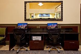 holiday inn express and suites indianapolis east by ihg