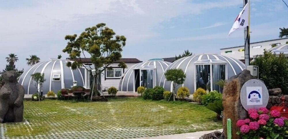 jeju igloo pension