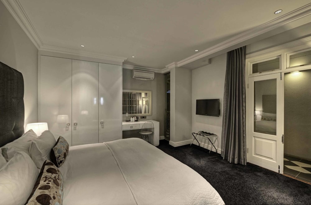 the three boutique hotel