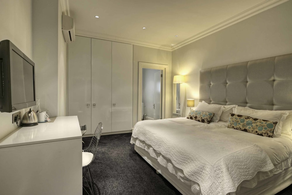 the three boutique hotel