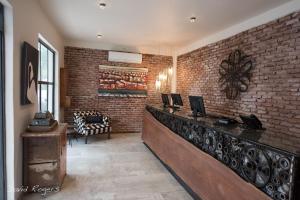 Latitude 13 Degrees,Central Region>>Lilongwe,4 star