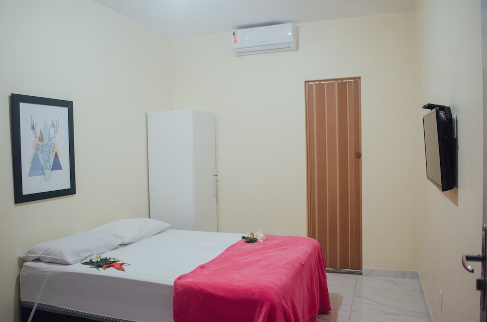 village enseada do castelo